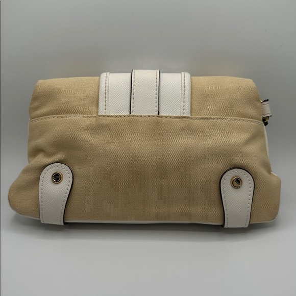 Isaac Mizrahi hand wristlet - Picture 4 of 7